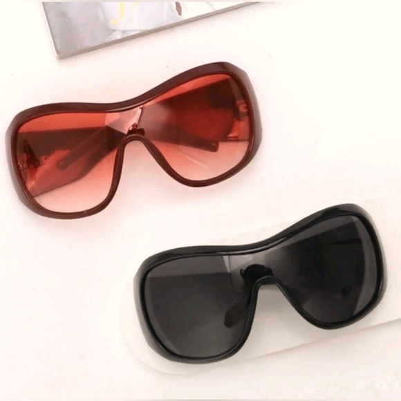 Unisex Full Eye Cover Face Contour Wrap Around Glasses - Black - Metal Hinges - Picture 3 of 4